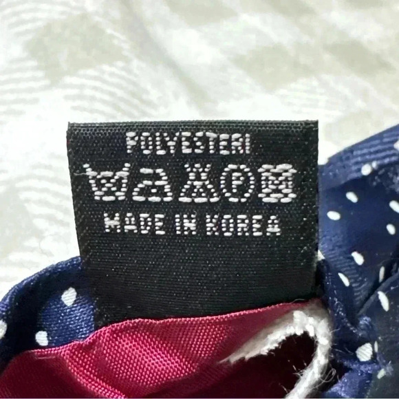 Coca Cola Bears Mens Necktie Holiday  Polar Coke Soda Neck Tie - Picture 4 of 6